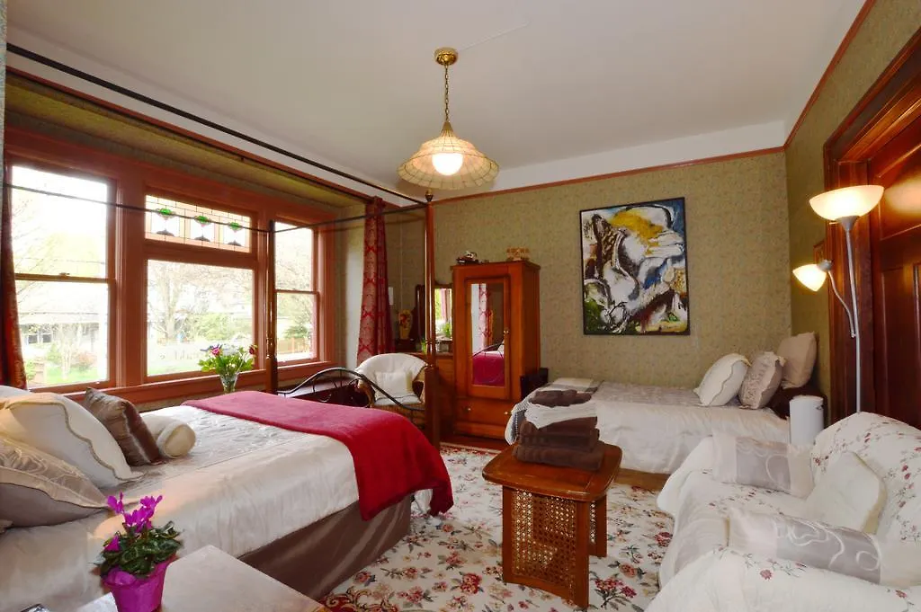 Marketa'S Bed And Breakfast Bed & Breakfast
